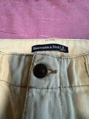 Abercrombie & Fitch Light Beige Chino Pants